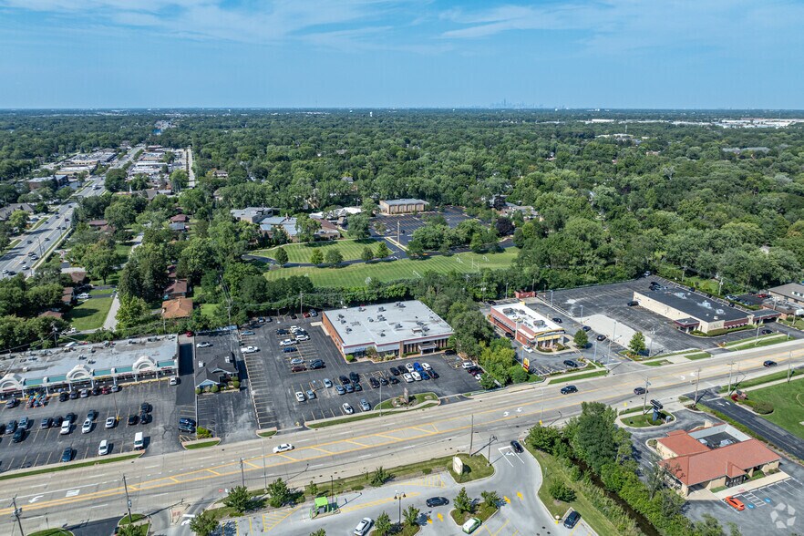 More Photos Of 7110-7130 W 127th St, Palos Heights Medical For Lease