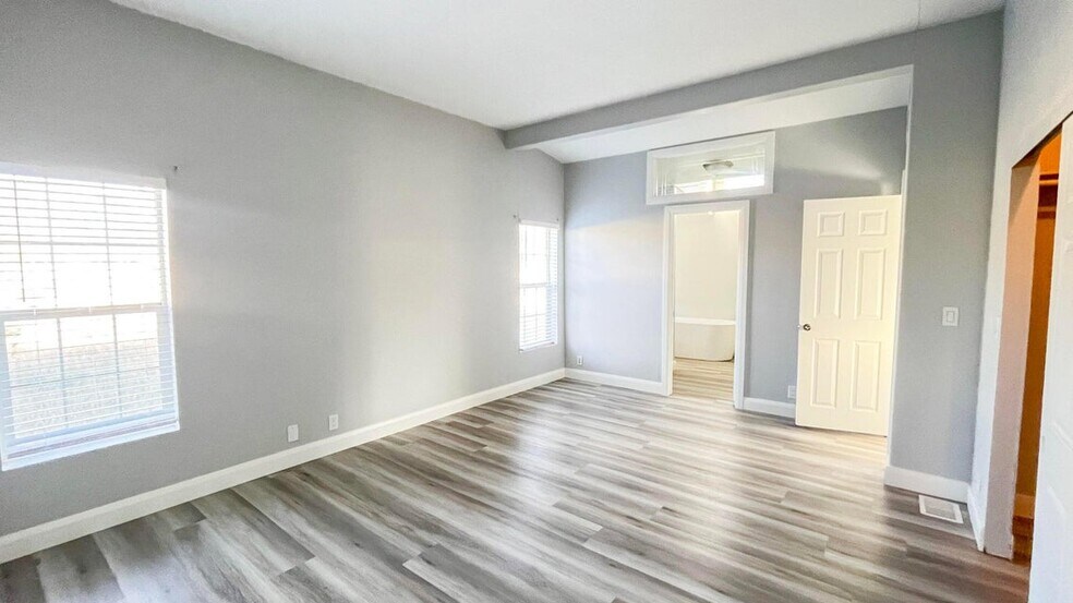 More Photos Of 5561 W 3600 S, Cedar City Specialty For Sale