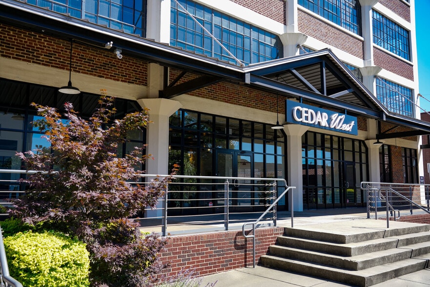 More Photos Of 800 Westmere Ave, Charlotte Office For Lease