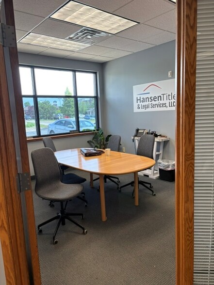 More Photos Of 2518 Superior Dr NW, Rochester Office For Lease