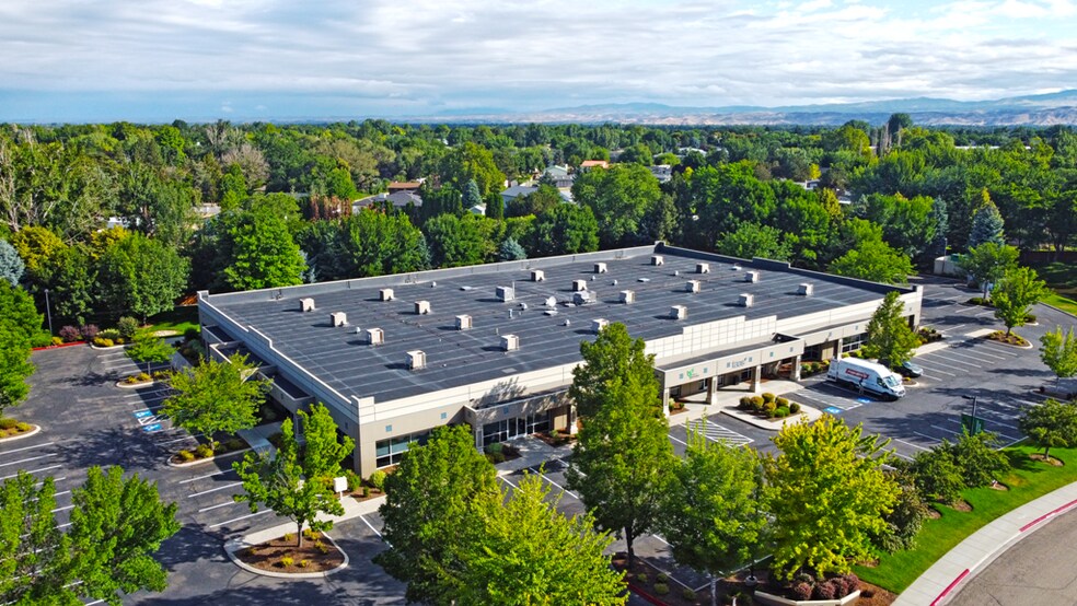 More Photos Of 1295 S Eagle Flight Dr, Boise Office For Lease