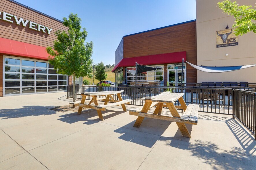 More Photos Of 18455 W Colfax Ave, Golden Storefront For Lease