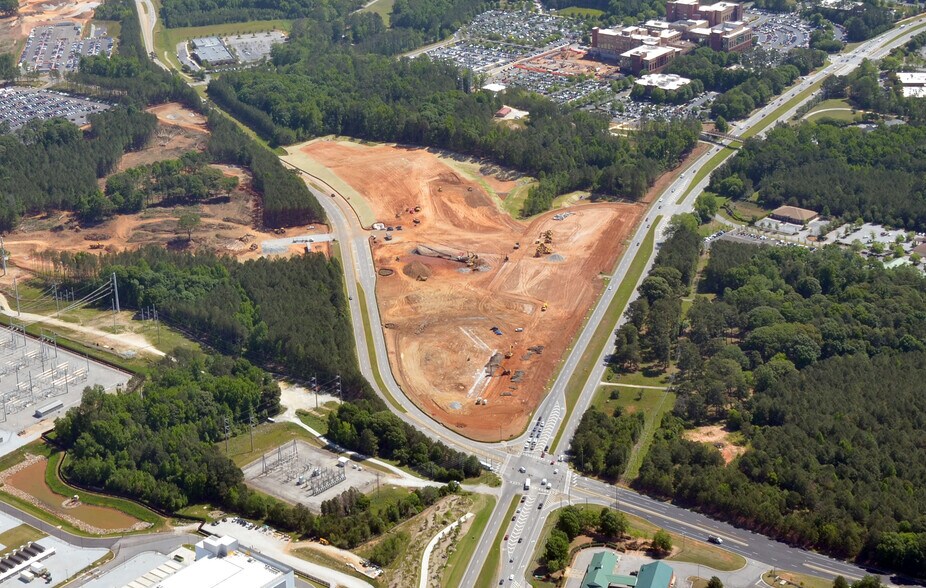 More Photos Of 00 Highway 54, Fayetteville General Retail For Lease