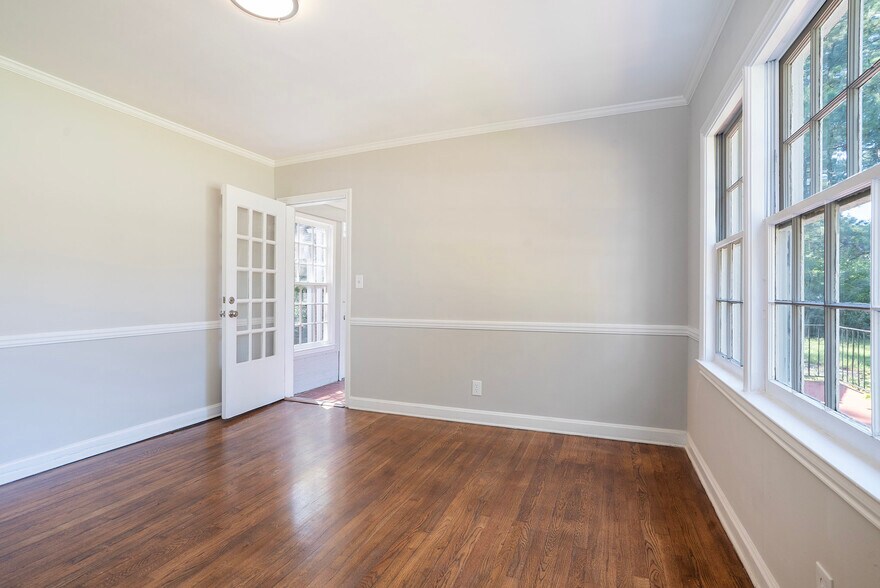 More Photos Of 1409 Georgia Hwy 11, Monroe Office Residential For Sale