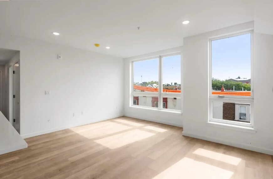 More Photos Of 754-756 S 4th St, Philadelphia Apartments For Sale
