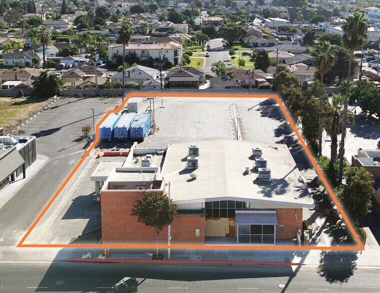 More Photos Of 10010 Paramount Blvd, Downey Bank For Sale