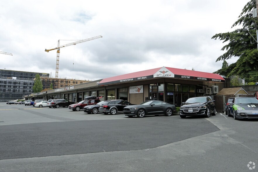 More Photos Of 12001-12005 NE 12th St, Bellevue Freestanding For Sale