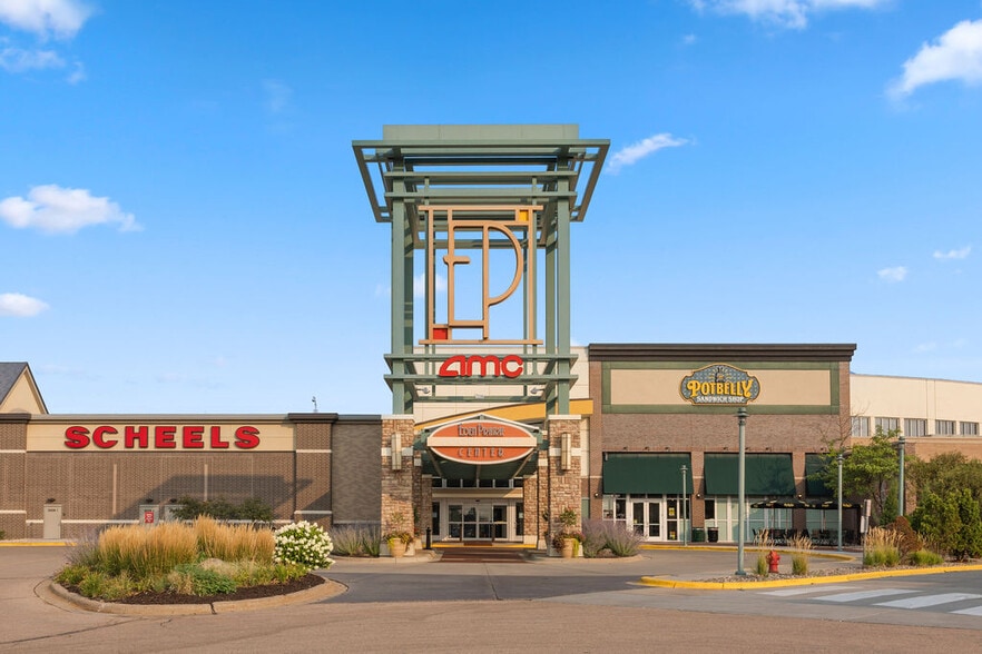 More Photos Of 8251 Flying Cloud Dr, Eden Prairie Unknown For Lease