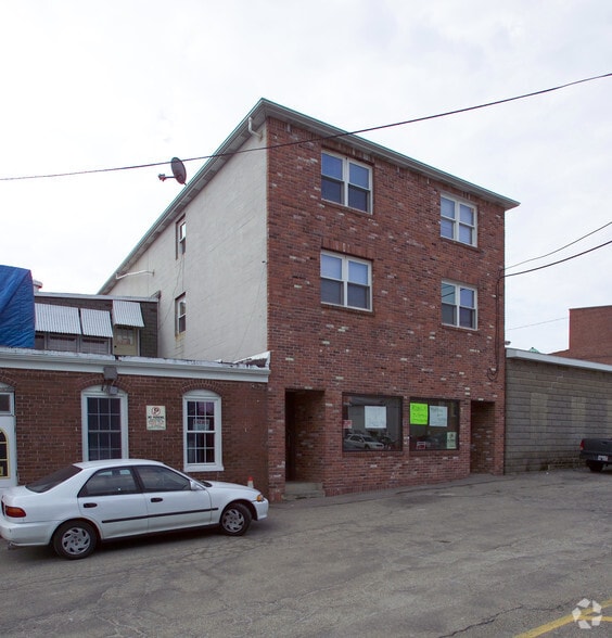 More Photos Of 40-42 Weir St, Taunton Storefront Retail Residential For Lease