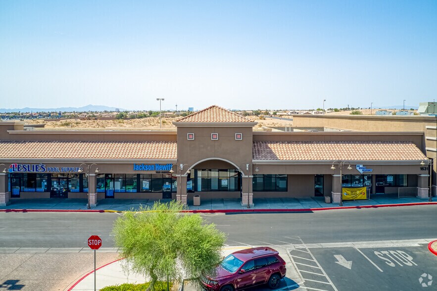 More Photos Of 1515-1711 W Craig Rd, North Las Vegas Unknown For Lease