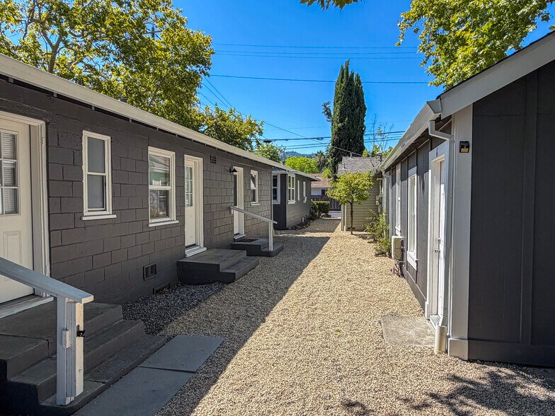 Primary Photo Of 1701 Lake St, Calistoga Apartments For Sale