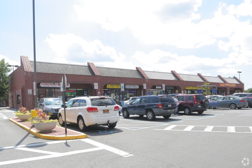 More Photos Of 9210 Atlantic Ave, Jamaica Unknown For Lease