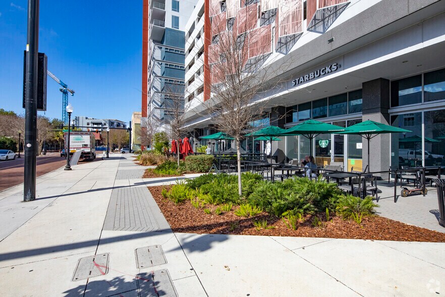 More Photos Of 915 N Franklin St, Tampa Apartments For Lease