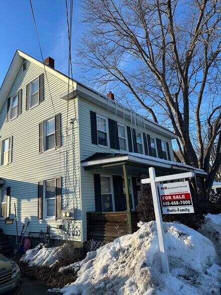 More Photos Of 14 High St, Pembroke Multifamily For Sale