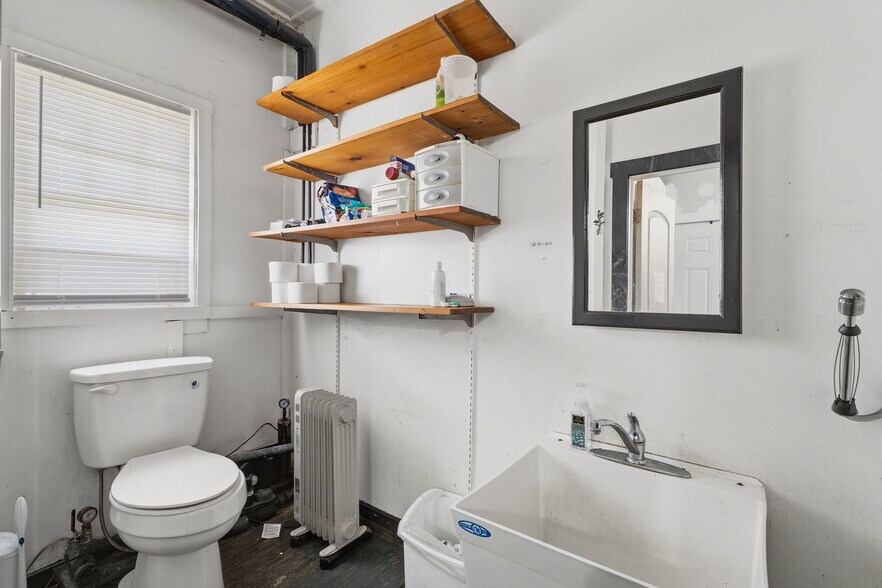 More Photos Of 125 Cayuga Street Ext, Trumansburg Warehouse For Sale