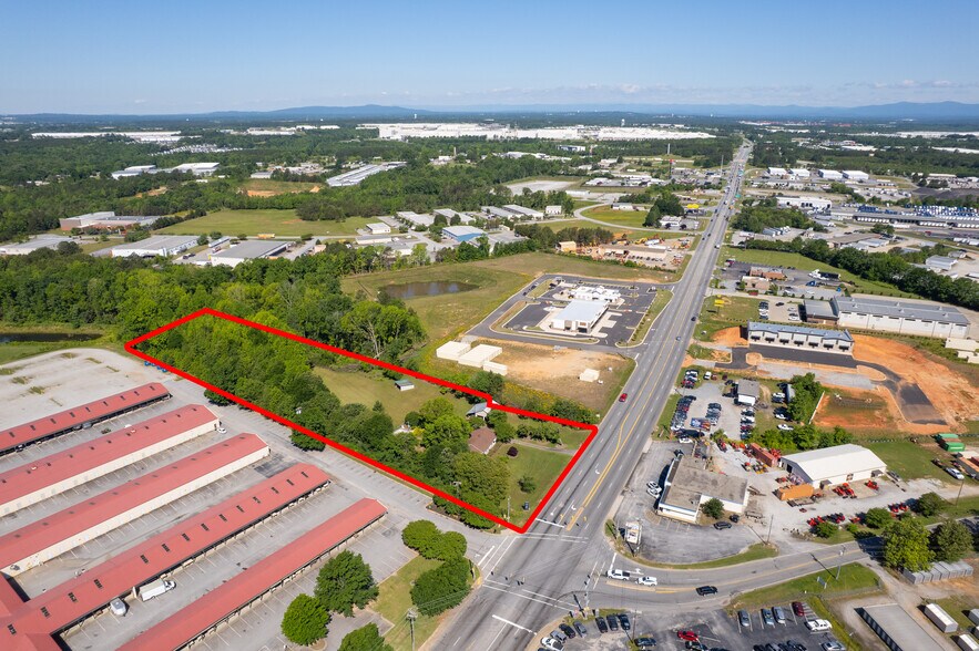More Photos Of 1984 Hwy 101, Greer Land For Sale