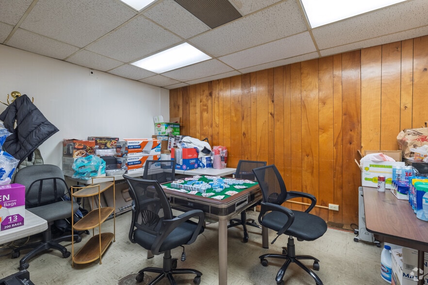 More Photos Of 141 S Maple Ave, South San Francisco Warehouse For Sale