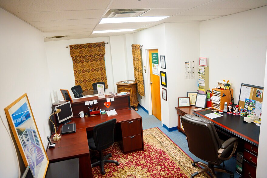 More Photos Of 1301 W Forest Grove Rd, Vineland Flex For Lease