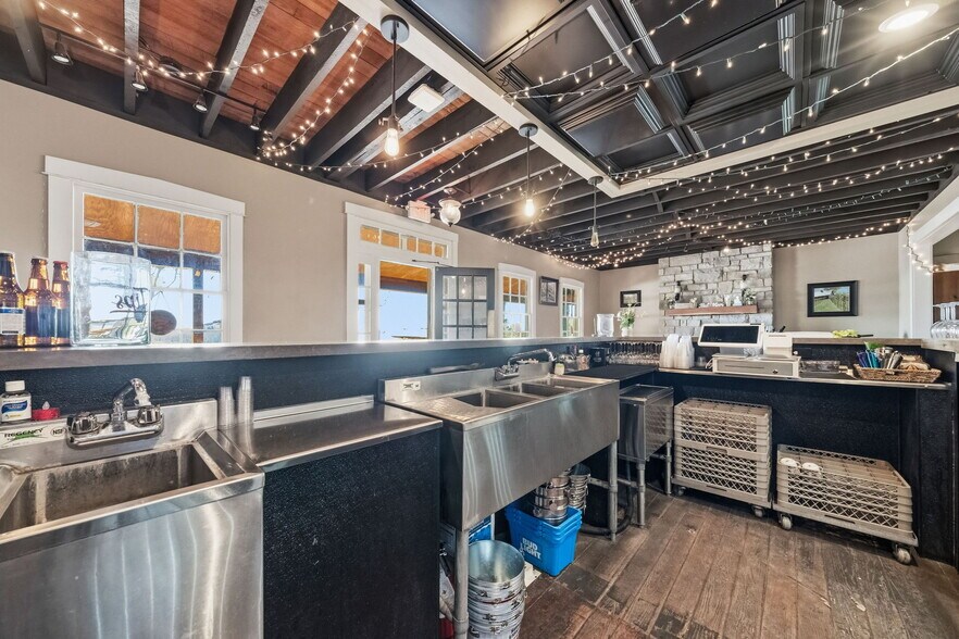More Photos Of 15088 Boone Monument Rd, Marthasville Lodge Meeting Hall For Sale