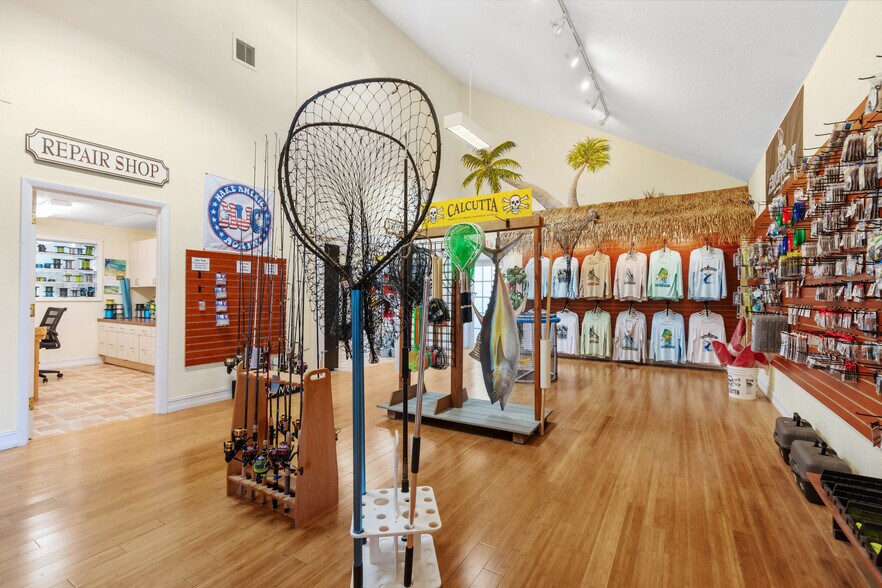 More Photos Of 102970 Overseas Hwy, Key Largo Storefront Retail Office For Sale