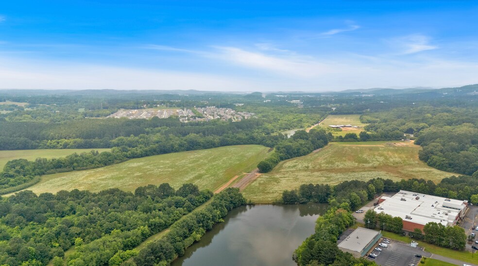 More Photos Of 815 West Avenue, Cartersville Land For Sale