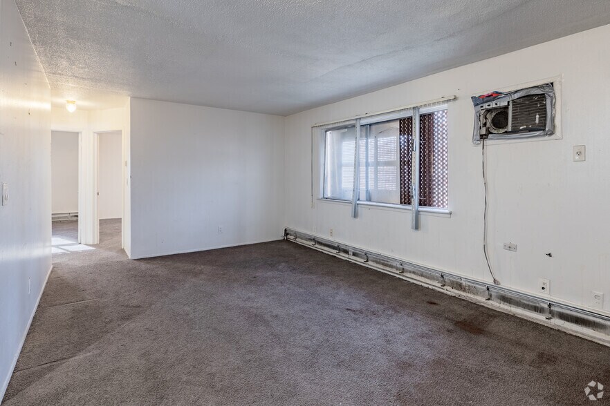More Photos Of 9001 Southfield Fwy, Detroit Apartments For Sale