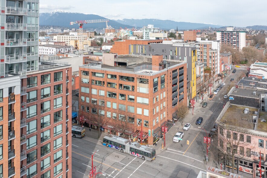 More Photos Of 211-213 Georgia St E, Vancouver Office For Lease