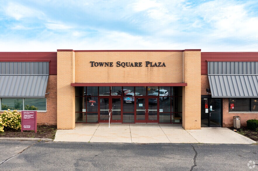 More Photos Of 35425 W Michigan Ave, Wayne Medical For Sale