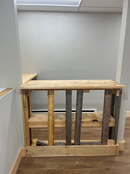 More Photos Of 1 E Main St, Thurmont Storefront Retail Office For Lease