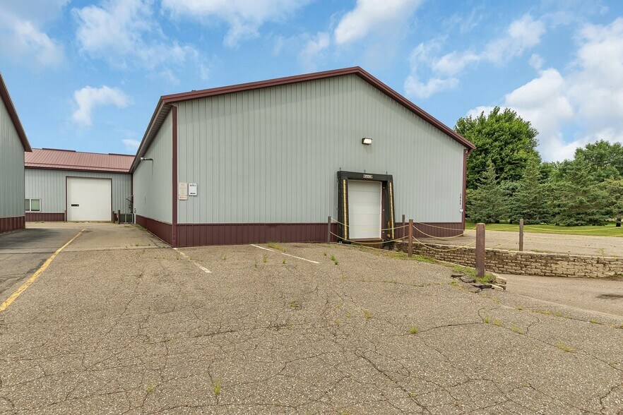 More Photos Of 3955 Shadowwood Dr NE, Sauk Rapids Warehouse For Sale