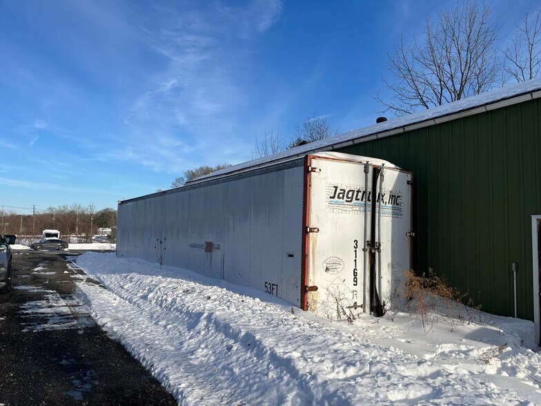 More Photos Of 832 Trexlertown Rd, Breinigsville Warehouse For Sale