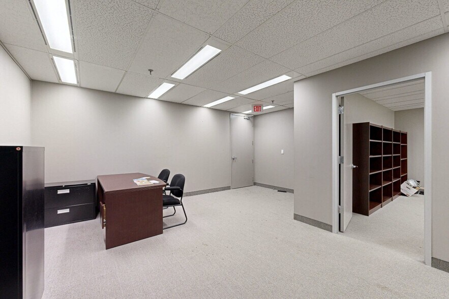 More Photos Of 45 Sheppard Ave E, Toronto Unknown For Lease