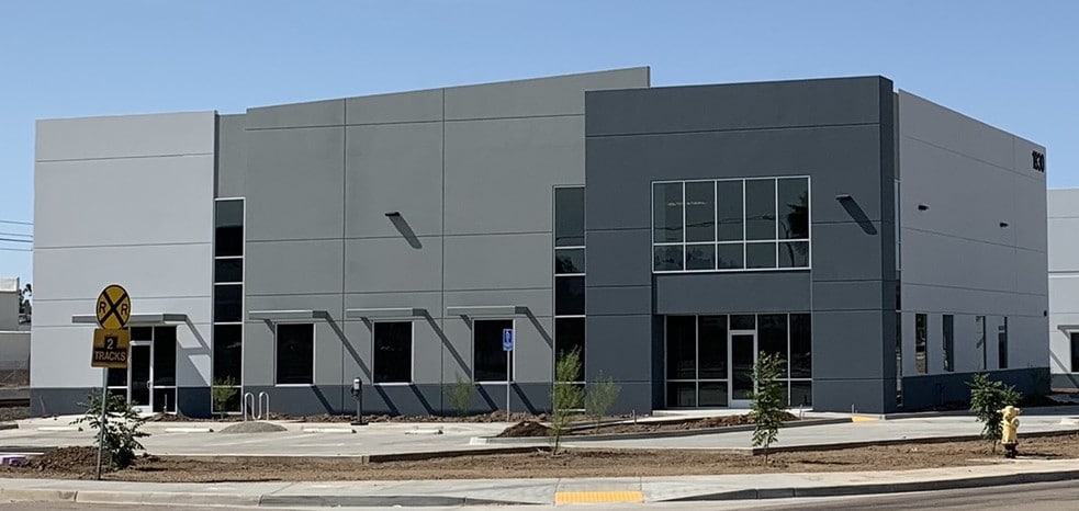 More Photos Of 1920 N Marshall Ave, El Cajon Unknown For Lease