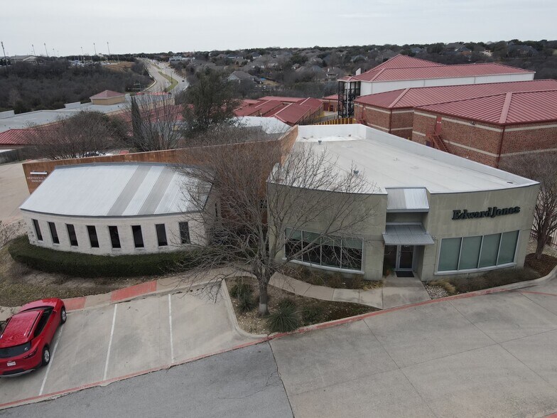 More Photos Of 7551-7555 Oakmont Blvd, Fort Worth Medical For Sale