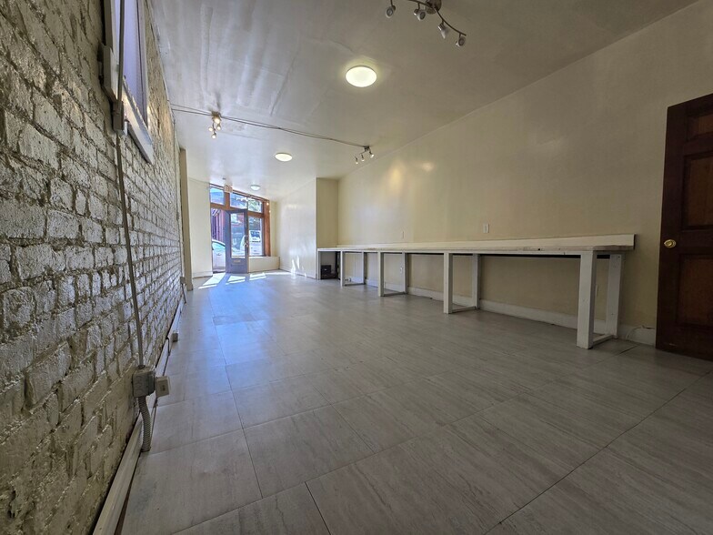 More Photos Of 314 Brook Rd, Richmond Storefront Retail Residential For Lease