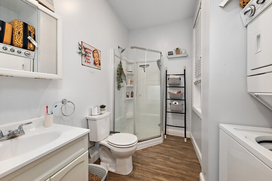 More Photos Of 1000 Madison Ave, Pittsburgh Religious Facility For Sale