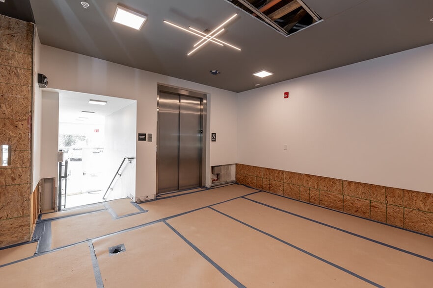 More Photos Of 300 S Hollywood St, Memphis Apartments For Sale