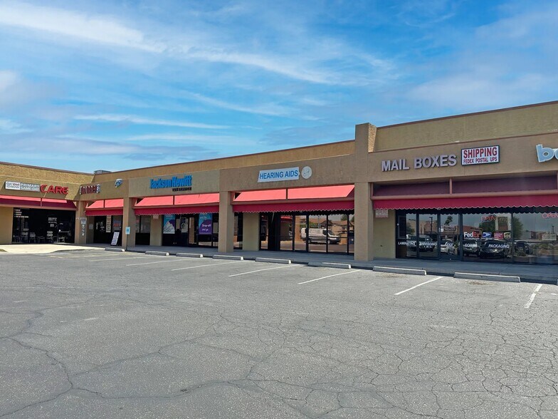 Primary Photo Of 4406 E Main St, Mesa General Retail For Lease
