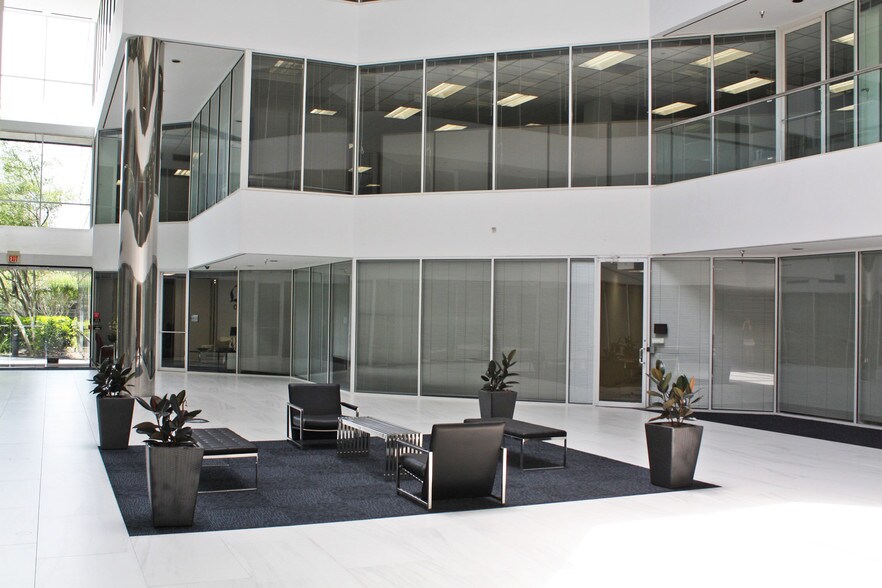 More Photos Of 10850 Richmond Ave, Houston Office For Lease