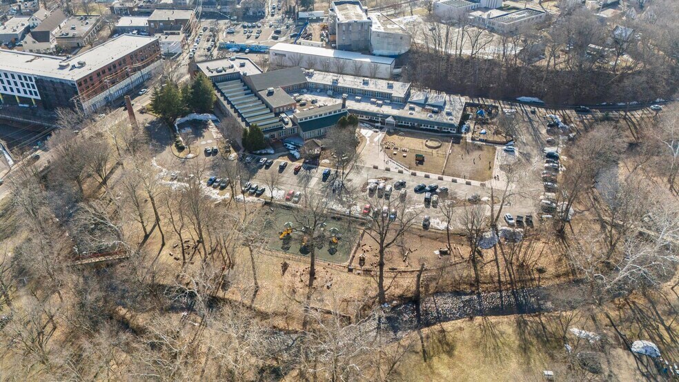 More Photos Of 495 Blake St, New Haven Office For Lease