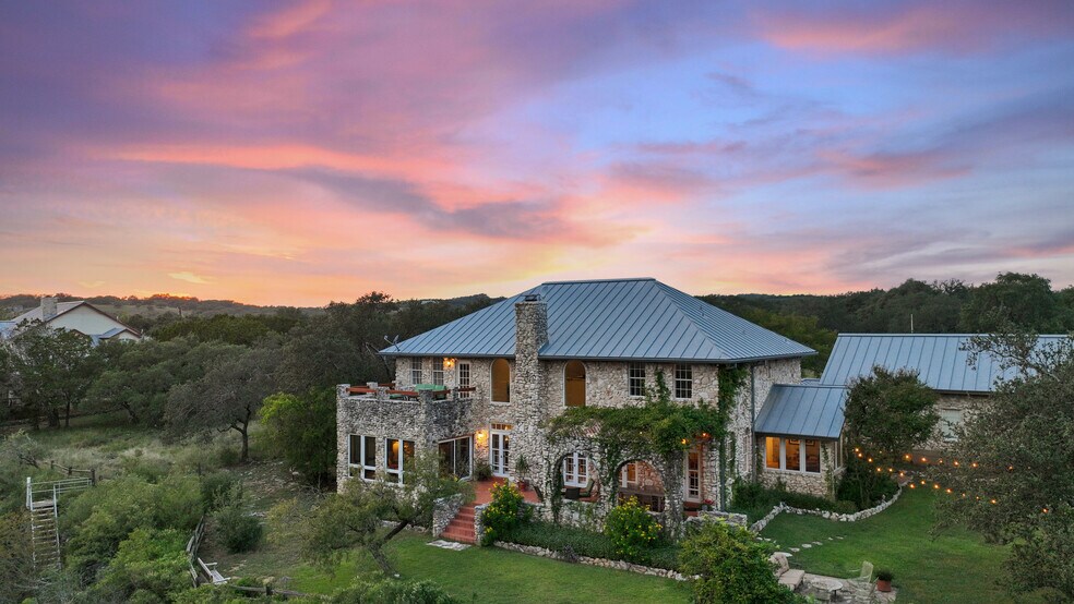 More Photos Of 5229 Hupedo Ranch Rd, Spicewood Specialty For Sale