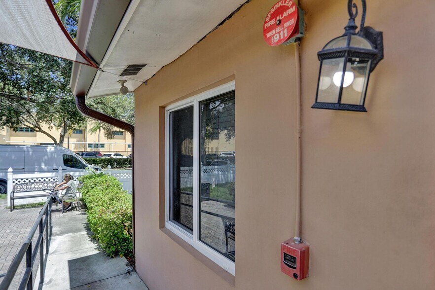 More Photos Of 1722 Madison St, Hollywood Assisted Living For Sale
