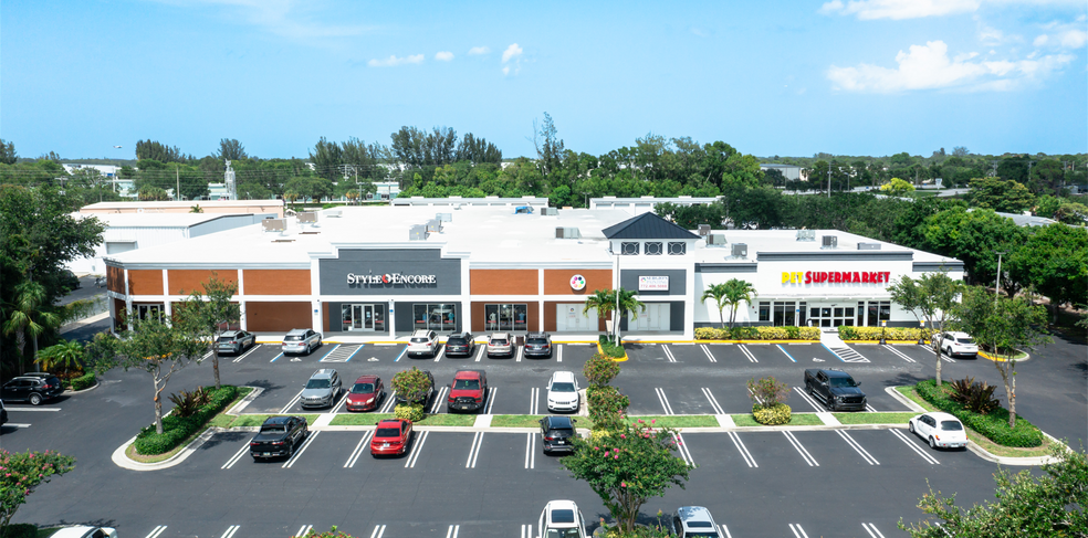 More Photos Of 2585-2605 SE Federal Hwy, Stuart Unknown For Lease