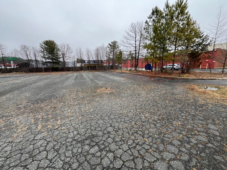 More Photos Of 4904 Southpoint Pky, Fredericksburg Land For Lease