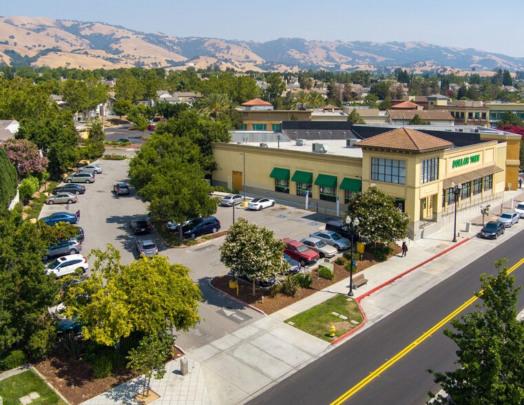 More Photos Of 4095 Evergreen Village Sq, San Jose Storefront For Sale