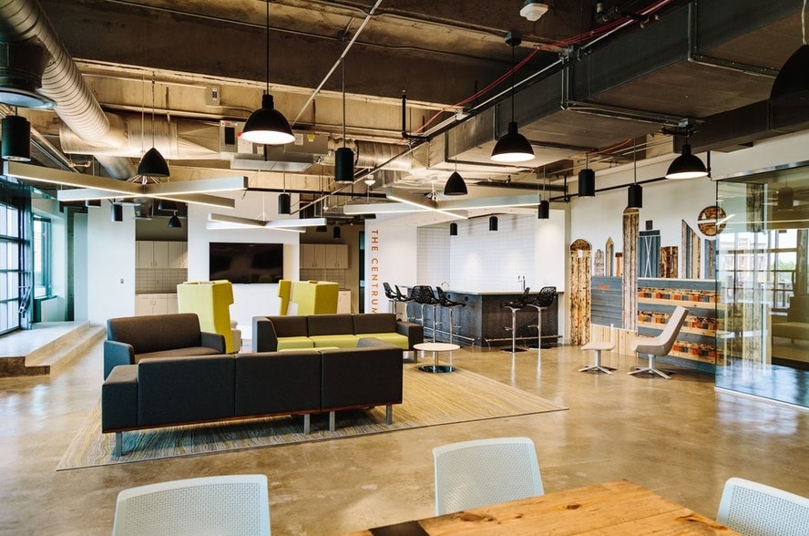 More Photos Of 3102 Oak Lawn Ave, Dallas Office For Lease