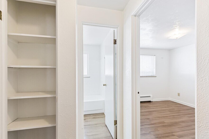 More Photos Of 1679-1695 Reed St, Lakewood Apartments For Sale
