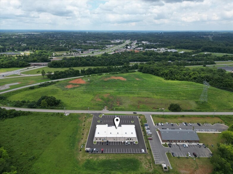 More Photos Of 625 Hornbuckle Rd, Clarksville Healthcare For Lease