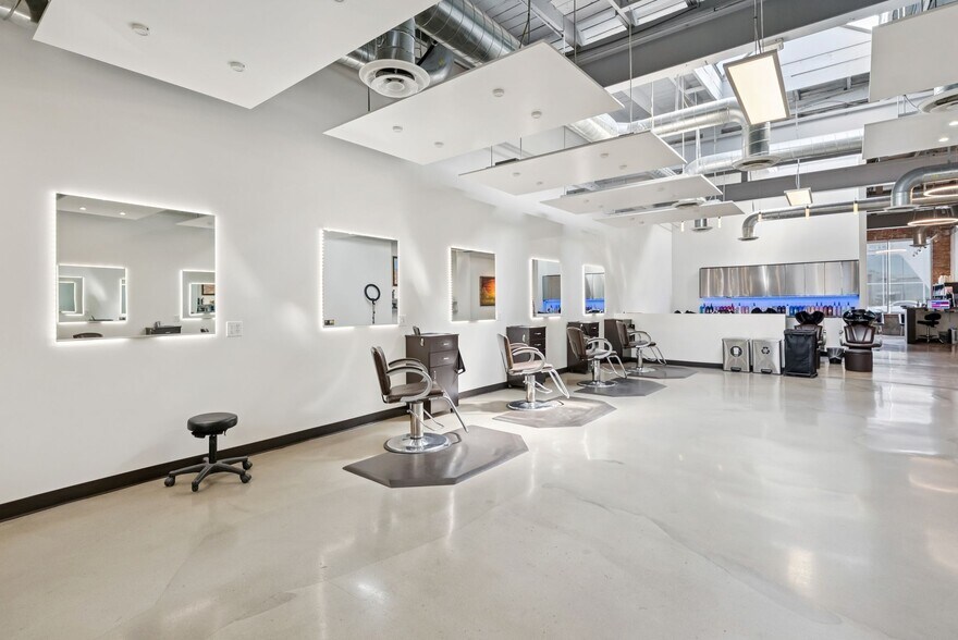More Photos Of 1010 S State St, Salt Lake City Storefront For Sale