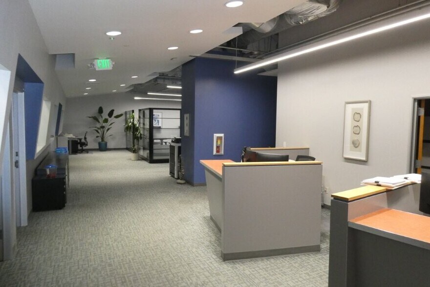 More Photos Of 6100-6120 San Fernando Rd, Glendale Office For Sale
